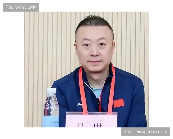 中国女乒主帅马琳因身体原因暂离教练席，由肖战代理临场指挥